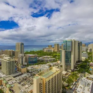 Royal Kuhio Penthouse With Ocean View On 35th Floor Apartment Honolulu